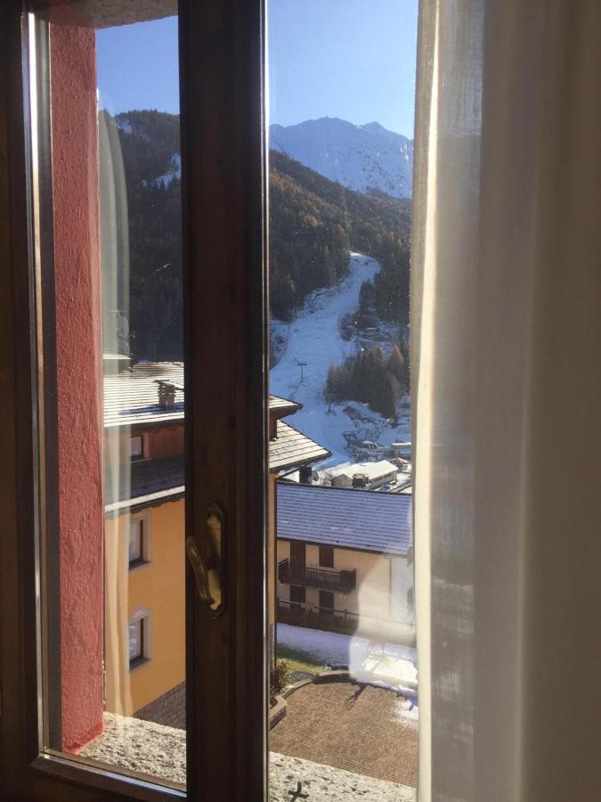 Hotel Adamello Тему Экстерьер фото
